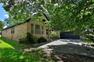 7086 Kingston Cove Ln, Willis, TX 77318 - Photo 1