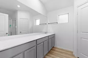 7327 Bartoncliff Dr, Katy, TX 77493 - Photo 18