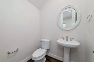 1917 W 15th St, Houston, TX 77008 - Photo 12