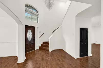 15911 Breanna Lane, Houston, TX 77049 - Photo 2