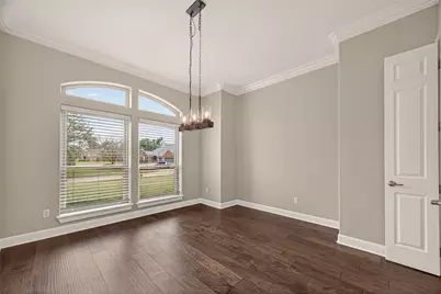 51 English Oak Court, Lake Jackson, TX 77566 - Photo 8