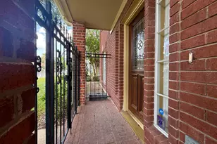 3411 Ashfield Dr, Houston, TX 77082 - Photo 2