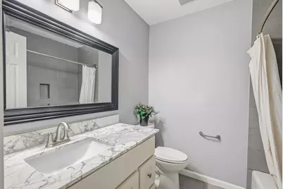 10703 Valley Forge Drive, Houston, TX 77042 - Photo 42
