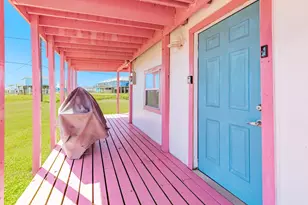 915 Caisson St, Surfside Beach, TX 77541 - Photo 10