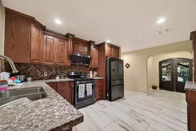 706 Heron Lane, Pasadena, TX 77502 - Photo 6