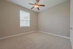 18890 Serene Water Dr, Montgomery, TX 77356 - Photo 24
