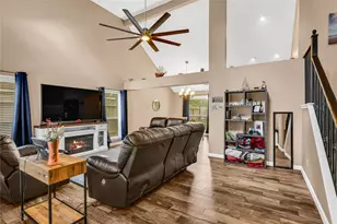 1006 Autumn Ct, League City, TX 77573 - Photo 8