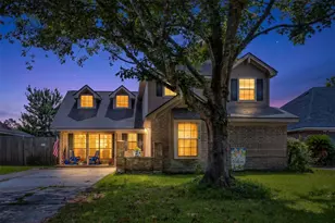 1006 Autumn Ct, League City, TX 77573 - Photo 2