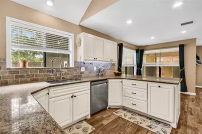 1006 Autumn Court, League City, TX 77573 - Photo 18