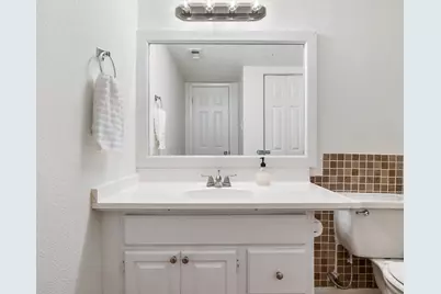 3605 Tanglewilde Street #3605, Houston, TX 77063 - Photo 18