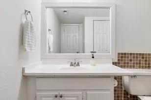 3605 Tanglewilde St, Houston, TX 77063 - Photo 18