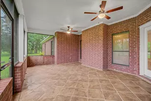 1621 McFadden Rd, Lake Jackson, TX 77566 - Photo 28
