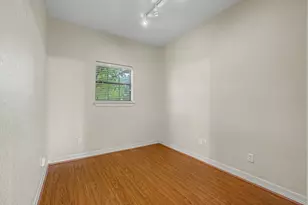 1621 McFadden Rd, Lake Jackson, TX 77566 - Photo 26