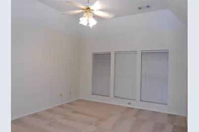18 Crescent View Court, The Woodlands, TX 77381 - Photo 18