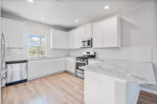 10610 Scrub Oak Dr, Rosharon, TX 77583 - Photo 4