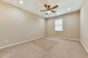 2425 Harbor Chase Dr, Pearland, TX 77584 - Photo 36