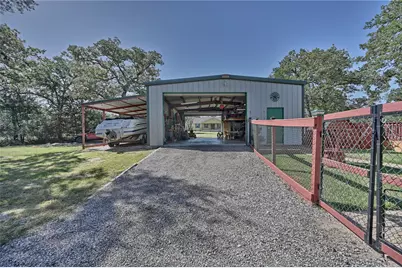 407 Gaywood Lane, Somerville, TX 77879 - Photo 28
