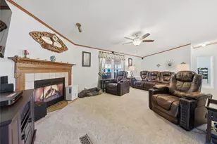 407 Gaywood Ln, Somerville, TX 77879 - Photo 4