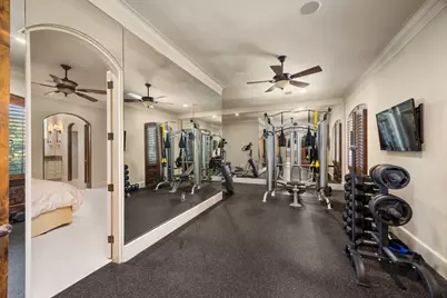 5550 Candlewood Drive, Houston, TX 77056 - Photo 30