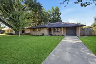 4709 Nina Lee Ln, Houston, TX 77092 - Photo 2