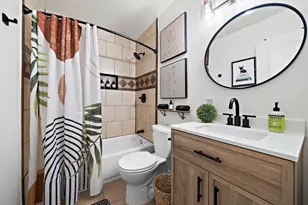 8723 Kirkmont Dr, Houston, TX 77089 - Photo 8