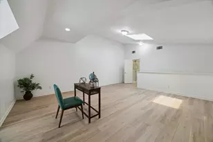 1917 Woodbury St, Houston, TX 77030 - Photo 24