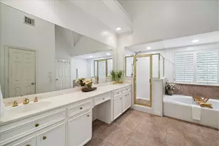 1917 Woodbury St, Houston, TX 77030 - Photo 16