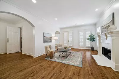 1917 Woodbury Street, Houston, TX 77030 - Photo 6