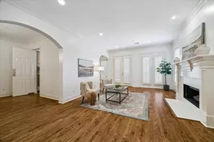 1917 Woodbury St, Houston, TX 77030 - Photo 6