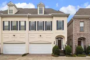 1917 Woodbury St, Houston, TX 77030 - Photo 2