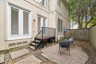 1917 Woodbury St, Houston, TX 77030 - Photo 26