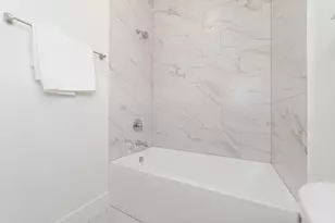 11913 N Hoa Sen Cir, Houston, TX 77072 - Photo 20