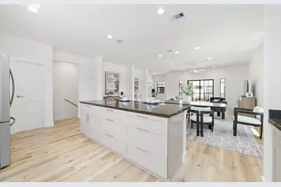 11913 N Hoa Sen Circle, Houston, TX 77072 - Photo 2