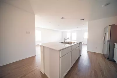 9126 Harvest Steel Drive, Baytown, TX 77521 - Photo 6