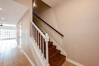 2232 S Piney Point Road #103, Houston, TX 77063 - Photo 2