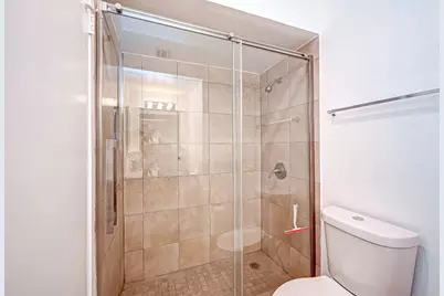 2232 S Piney Point Road #103, Houston, TX 77063 - Photo 22