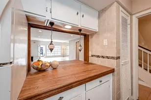 2232 S Piney Point Rd, Houston, TX 77063 - Photo 14