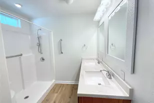 975 S Ann St, Sour Lake, TX 77659 - Photo 24