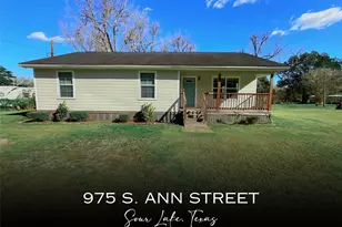 975 S Ann St, Sour Lake, TX 77659 - Photo 1