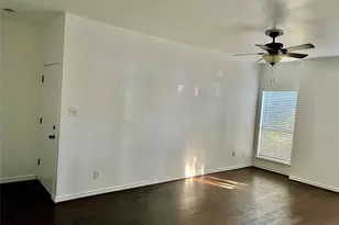 10047 Westpark Dr, Houston, TX 77042 - Photo 6