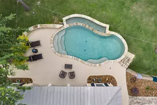 3924 Amanda Ct, Dickinson, TX 77539 - Photo 4