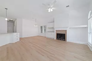 7915 Quail Meadow Dr, Houston, TX 77071 - Photo 12