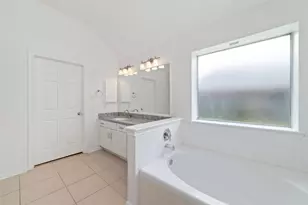 7915 Quail Meadow Dr, Houston, TX 77071 - Photo 20