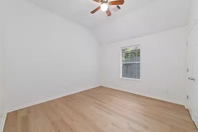 7915 Quail Meadow Drive, Houston, TX 77071 - Photo 24