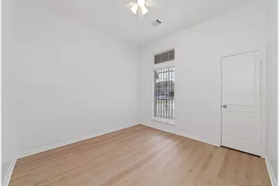 7915 Quail Meadow Drive, Houston, TX 77071 - Photo 22