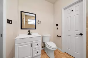 8888 Benning Dr, Houston, TX 77031 - Photo 36