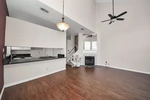 8888 Benning Dr, Houston, TX 77031 - Photo 14