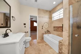 8888 Benning Dr, Houston, TX 77031 - Photo 28