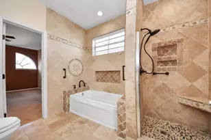 8888 Benning Dr, Houston, TX 77031 - Photo 26