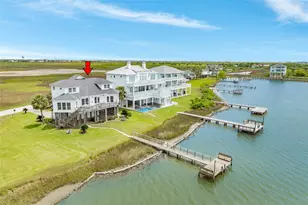 2724 11 Mile Rd, Galveston, TX 77554 - Photo 40